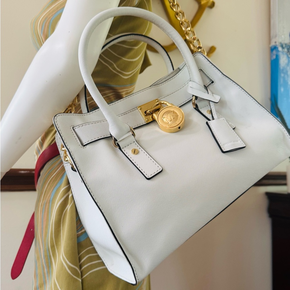 Like New Michael Kors Small Hamilton White Saffiano Leather Shoulder Satchel Bag